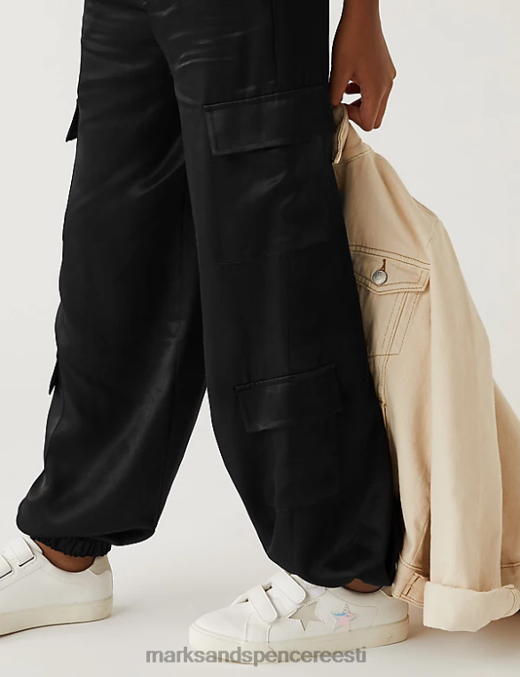 Riietus ee Marks & Spencer lapsed satiinist cargo püksid must NZTRN9292